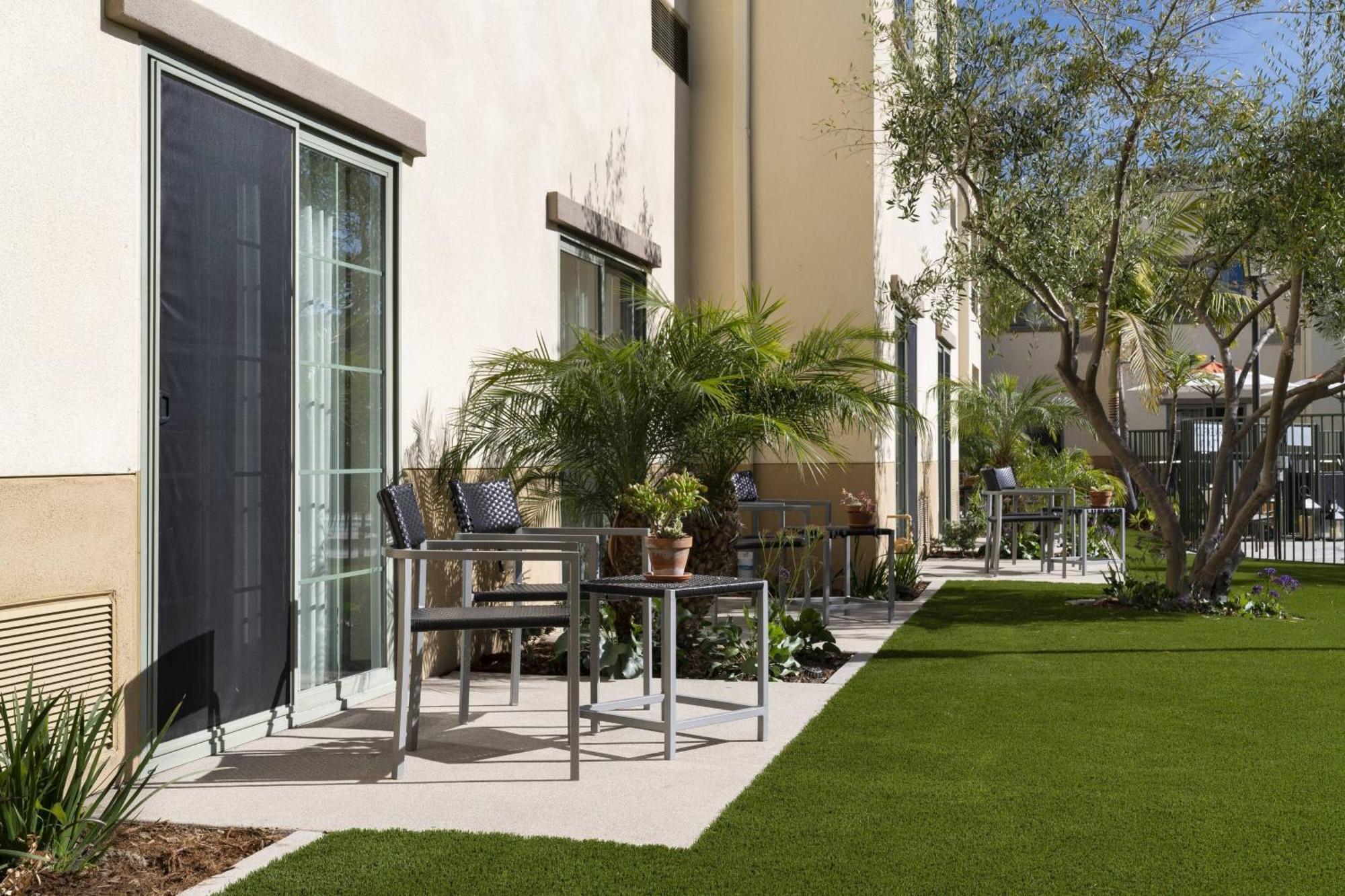 Courtyard By Marriott Santa Barbara Goleta Hotel Kültér fotó