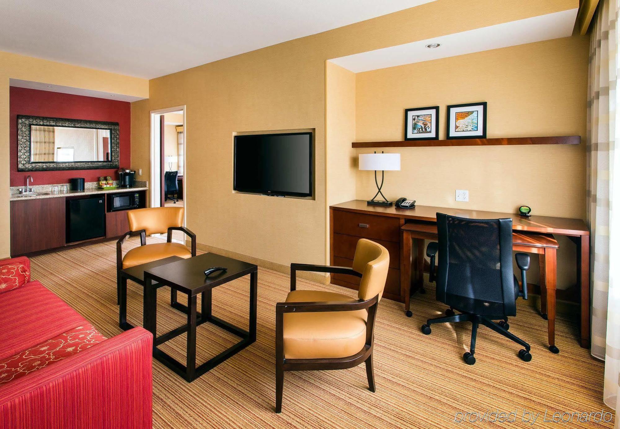 Courtyard By Marriott Santa Barbara Goleta Hotel Kültér fotó