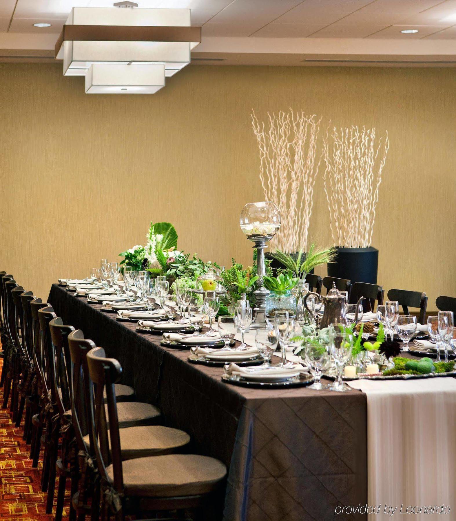 Courtyard By Marriott Santa Barbara Goleta Hotel Étterem fotó