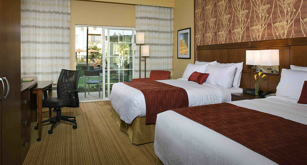 Courtyard By Marriott Santa Barbara Goleta Hotel Kültér fotó